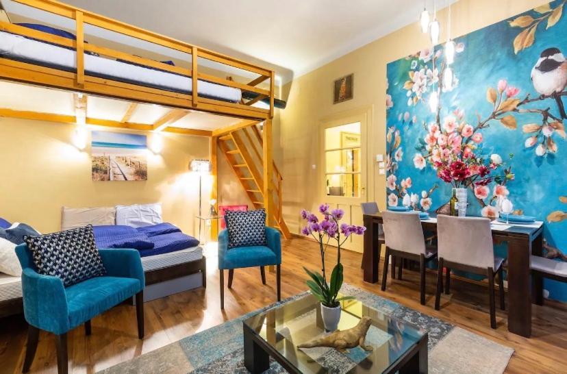 Cherry Blossom Designer Apartment In The Center With Free Parking Budapesta Exterior foto